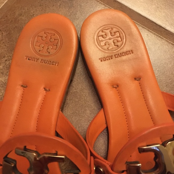 Sold - Picture 3 of 9